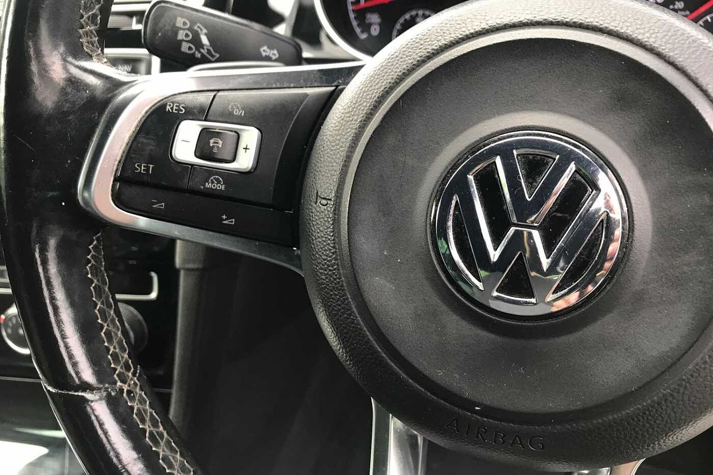 Volkswagen Golf 1.4 TSI BlueMotion Tech ACT R-Line Hatchback 5dr Petrol DSG Euro 6 (s/s) (150 ps