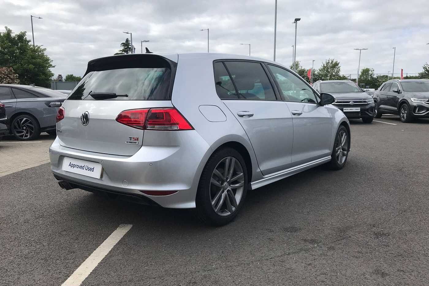Volkswagen Golf 1.4 TSI BlueMotion Tech ACT R-Line Hatchback 5dr Petrol DSG Euro 6 (s/s) (150 ps