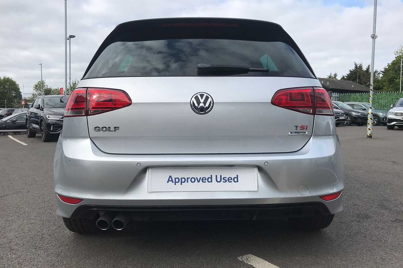 Volkswagen Golf 1.4 TSI BlueMotion Tech ACT R-Line Hatchback 5dr Petrol DSG Euro 6 (s/s) (150 ps