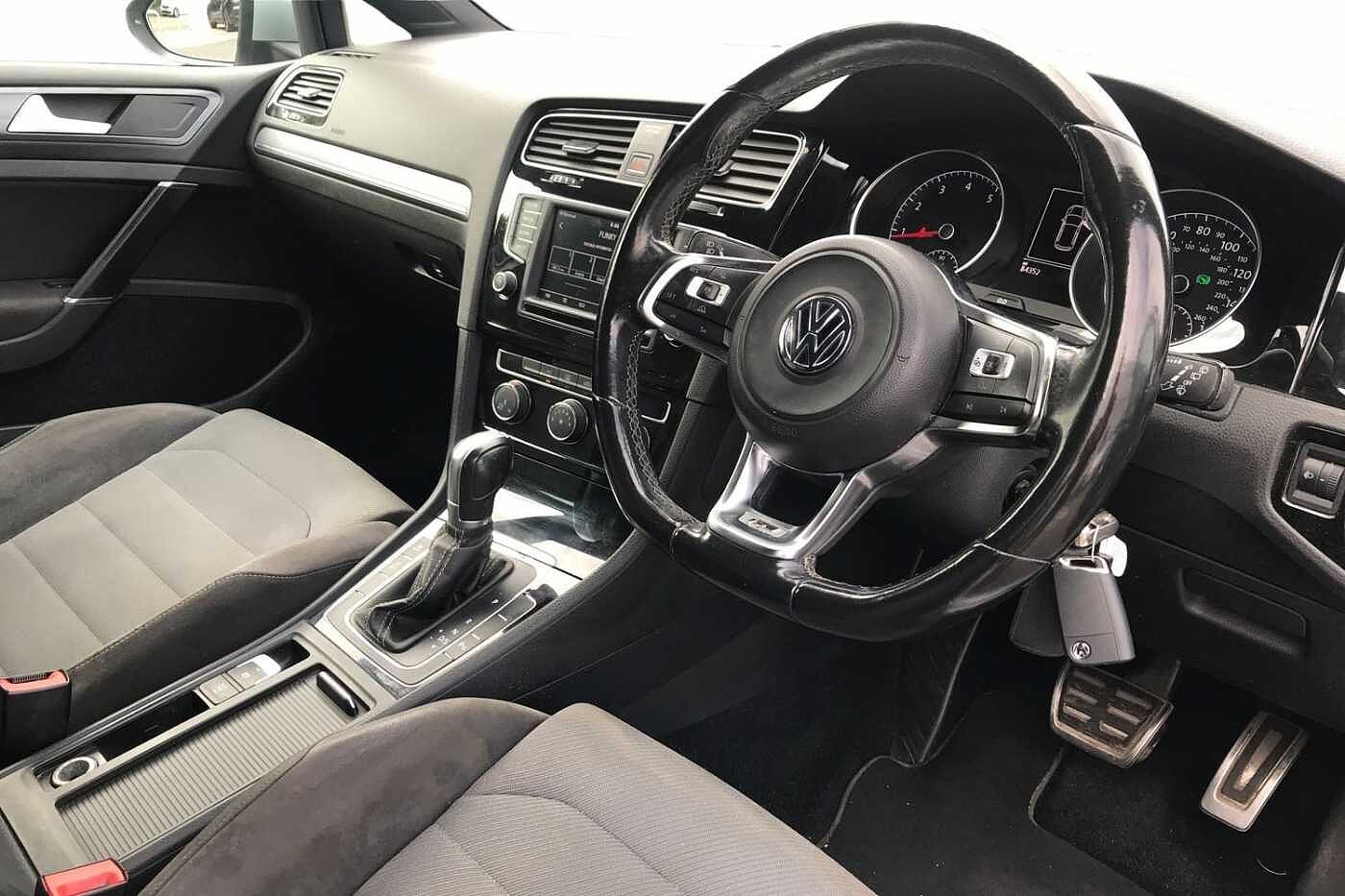 Volkswagen Golf 1.4 TSI BlueMotion Tech ACT R-Line Hatchback 5dr Petrol DSG Euro 6 (s/s) (150 ps