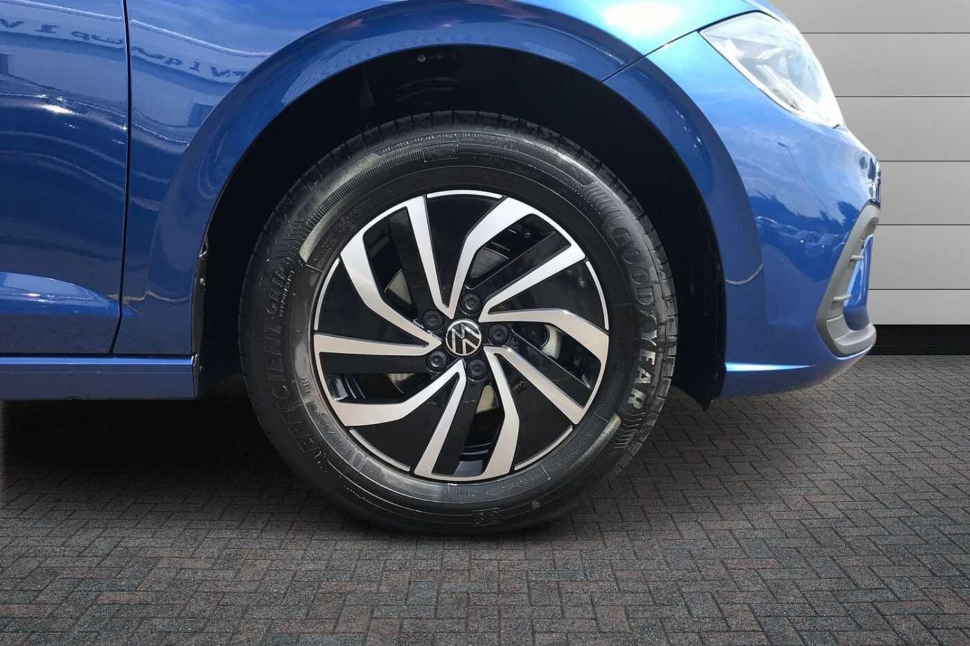 Volkswagen Polo 1.0 TSI Life Hatchback 5dr Petrol DSG Euro 6 (s/s) (95 ps)