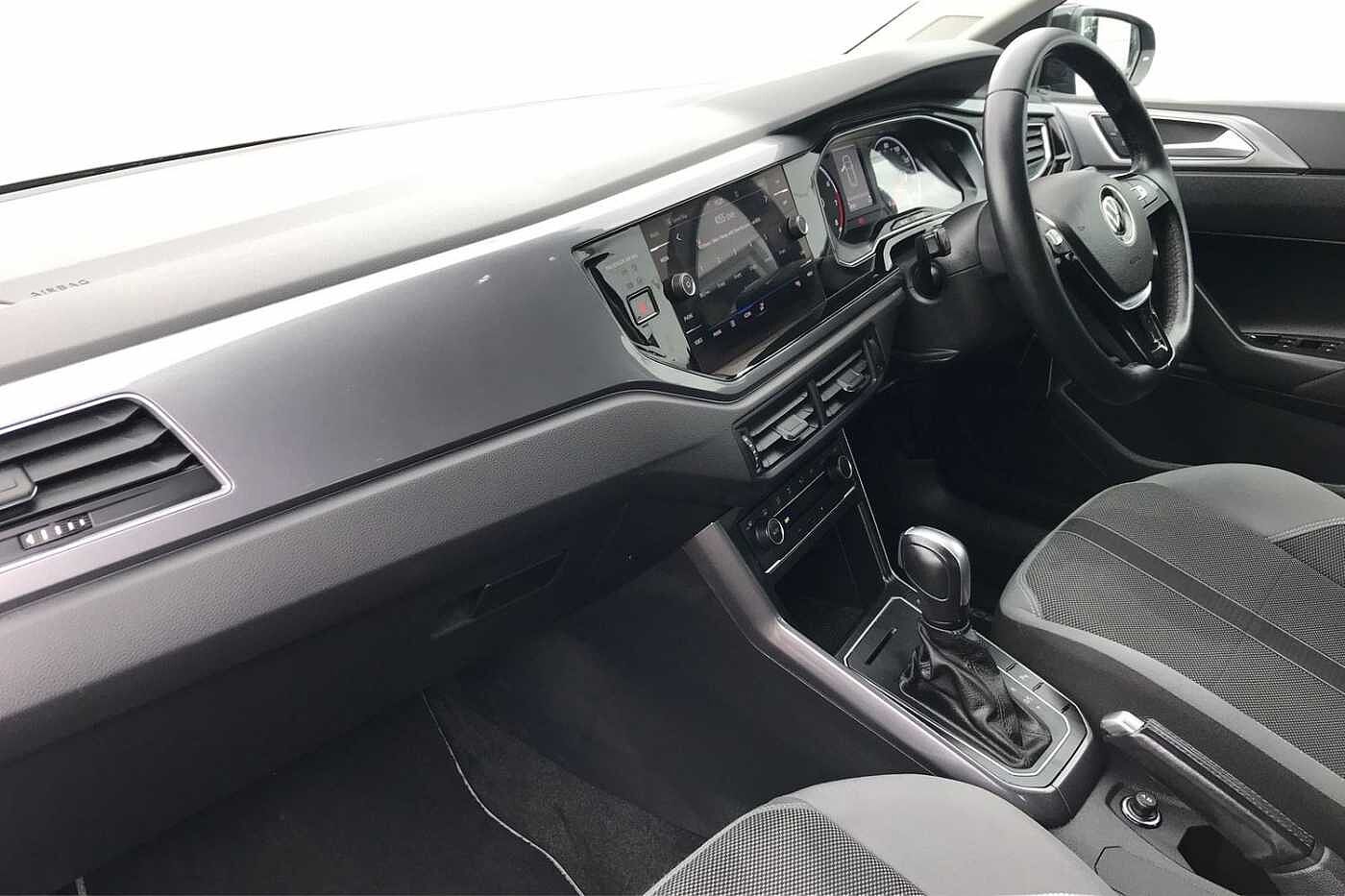Volkswagen Polo 1.0 TSI SEL Hatchback 5dr Petrol DSG Euro 6 (s/s) (110 ps)