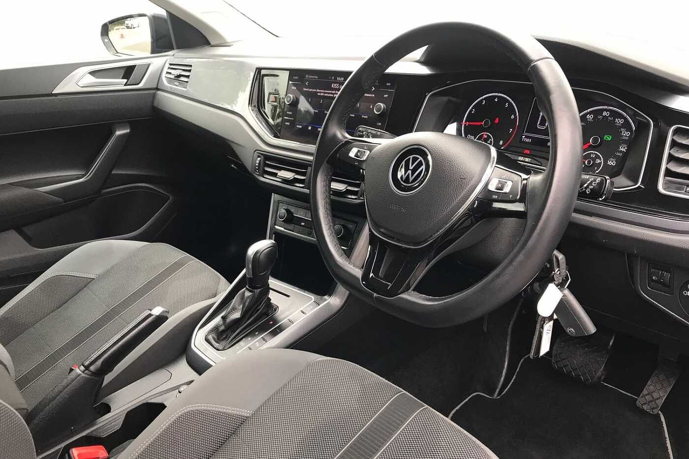 Volkswagen Polo 1.0 TSI SEL Hatchback 5dr Petrol DSG Euro 6 (s/s) (110 ps)