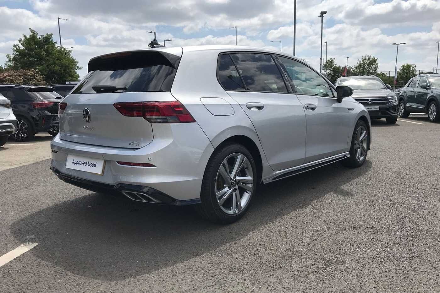 Volkswagen Golf 1.5 eTSI MHEV R-Line Hatchback 5dr Petrol Hybrid DSG Euro 6 (s/s) (150 ps)