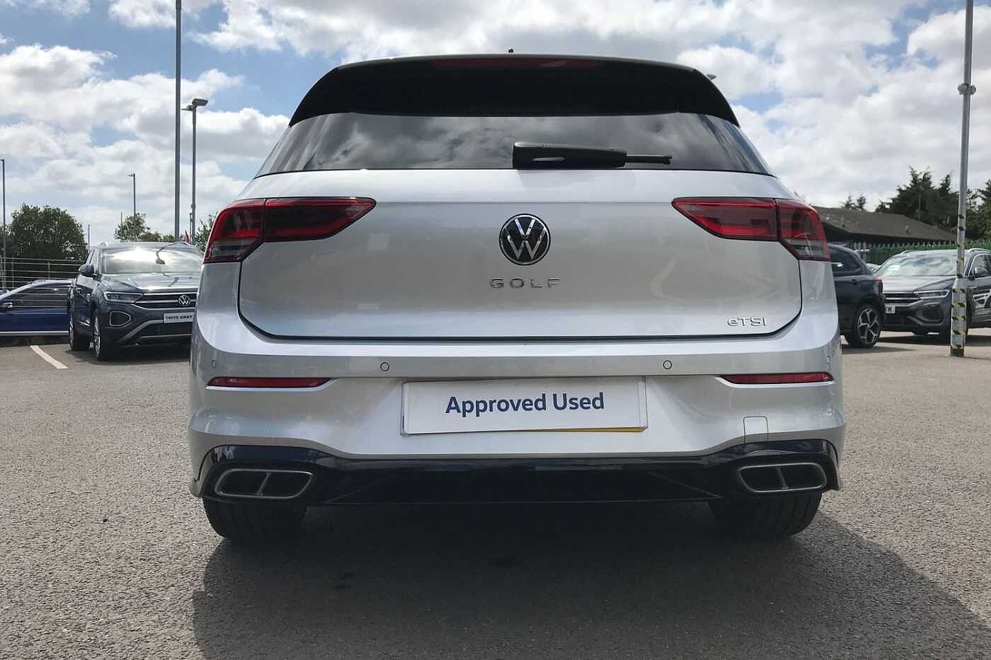 Volkswagen Golf 1.5 eTSI MHEV R-Line Hatchback 5dr Petrol Hybrid DSG Euro 6 (s/s) (150 ps)
