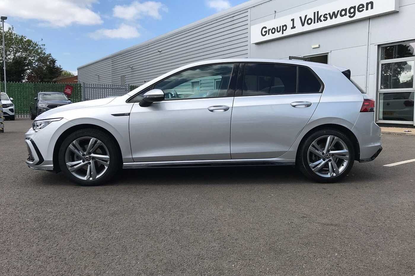 Volkswagen Golf 1.5 eTSI MHEV R-Line Hatchback 5dr Petrol Hybrid DSG Euro 6 (s/s) (150 ps)